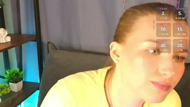 ImiMonroe webcam