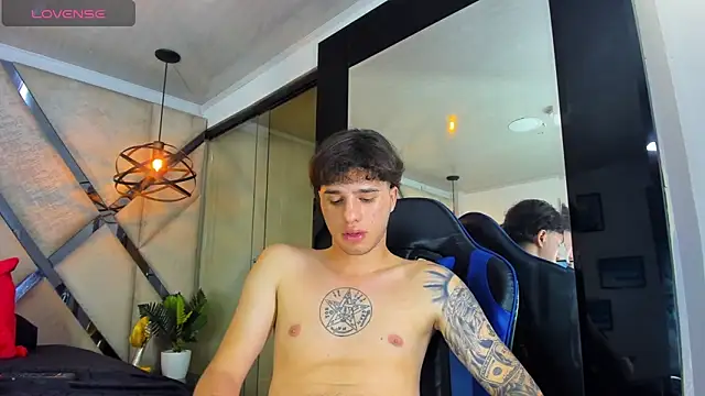 EXCLUSIVE8 webcam