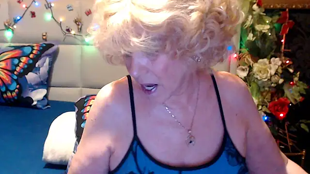 HappyWomanOn
