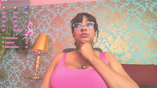 alexa_cruz__ webcam