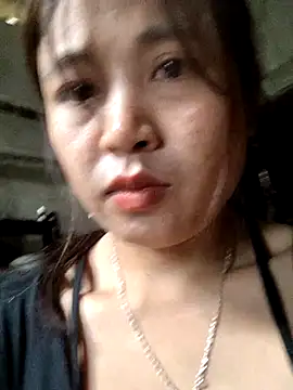 miumiu_sexy2x webcam