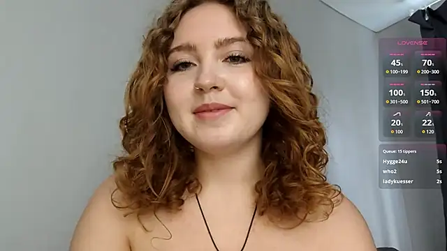EmilyDeveyra webcam