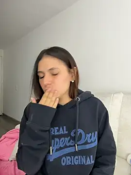EmilyCxx webcam