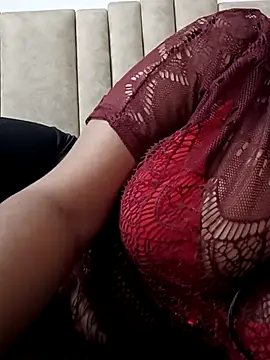Lovely_08 webcam