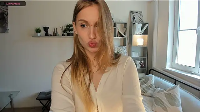 TawnyaVanschaick webcam