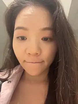 美女xiaochengzi505在线直播