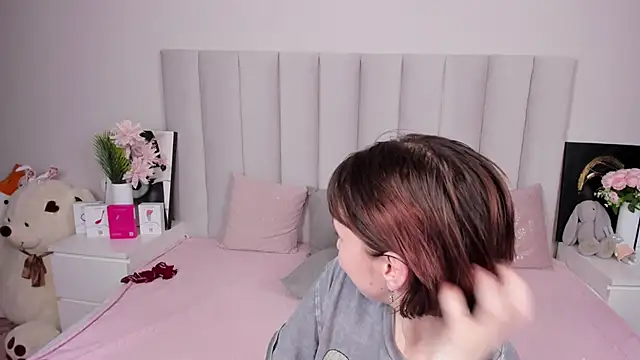 MiaKarlos webcam