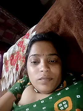 Trisha_71 webcam