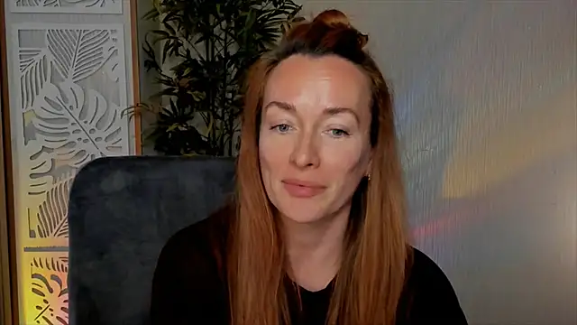 RebeccaMartinez webcam
