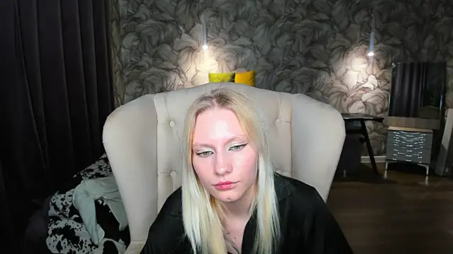 Elizabeth_Adams webcam