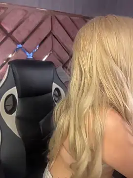 lya_nekko_ webcam