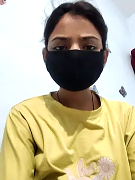 Aaliya-- webcam