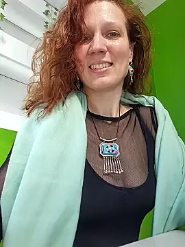 Exhibitionsplit from StripChat is Freechat