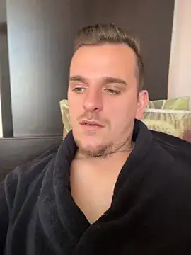 Preview of huge_cock22cm