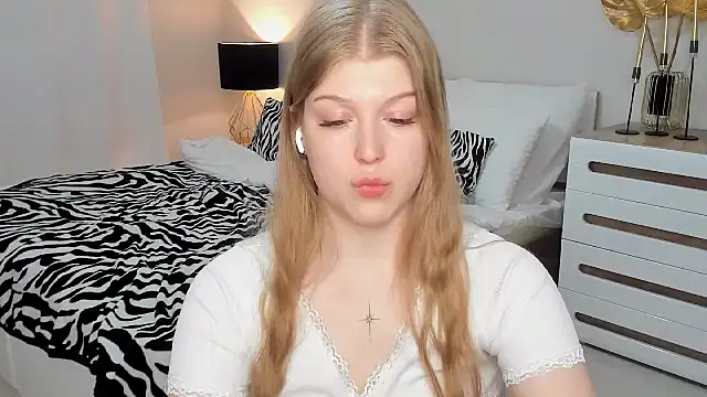 Stella_Light webcam
