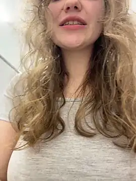 RussianWoman webcam