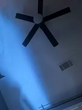 barracksbunny webcam