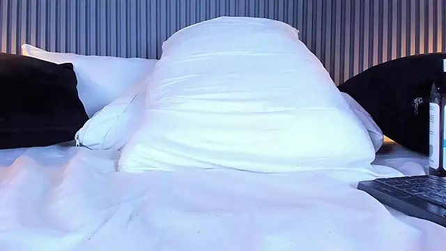 Yalezka_ live sex cam