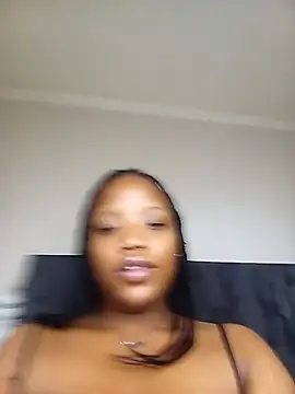 Divine_Beautyxx webcam