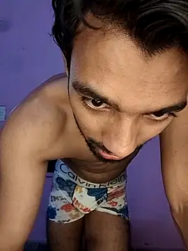 ItsPlayboy031 webcam
