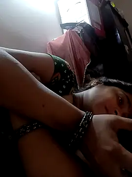 Trisha_71 webcam
