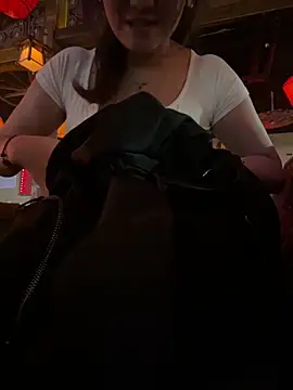 Molly-xiao webcam