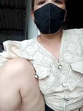 Lyna_sexy24