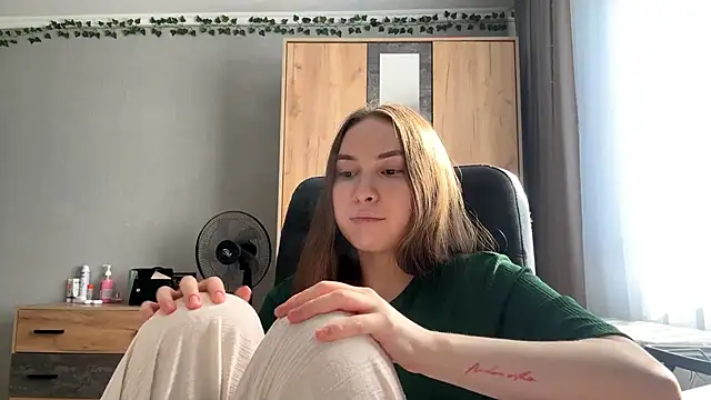 Milaissocute webcam