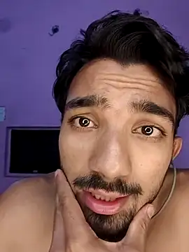 ItsPlayboy031 webcam