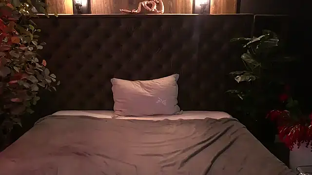 WildKittenX_ webcam