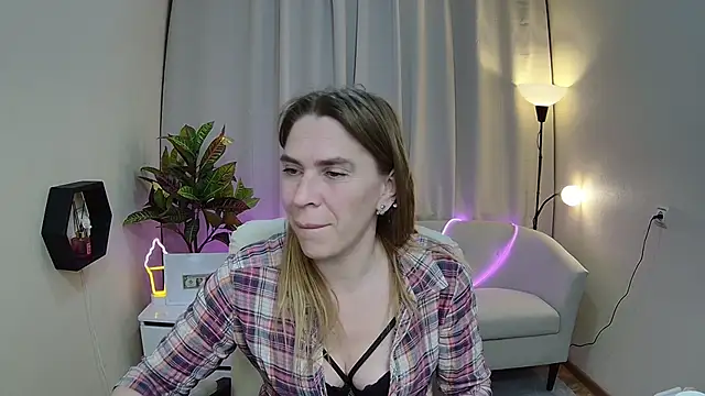 TessaDaybreak webcam
