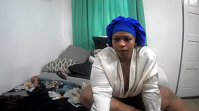 goldenpussyxoxo (F young) - LAST TIPPER DECIDES