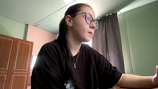 AdelleBaggenstoss webcam