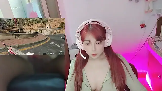 Song_99 webcam