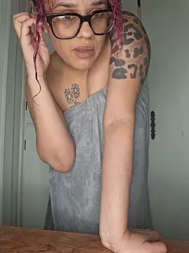 VelvetVixen_735 webcam