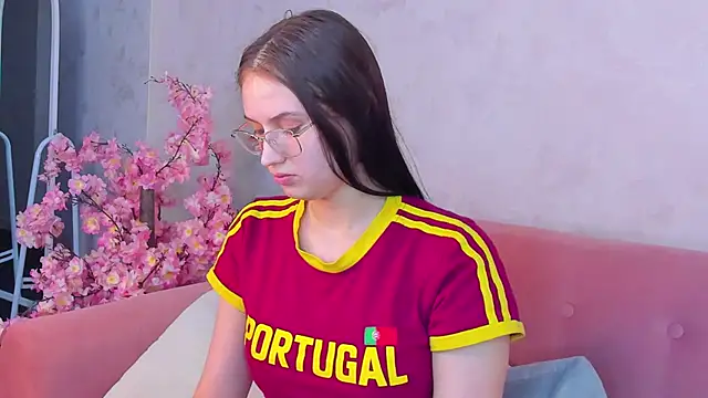 Miaa_Hill webcam