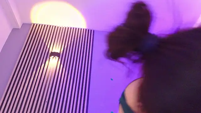 Anthonella_smiith webcam