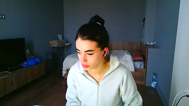 Vika_Elfie webcam