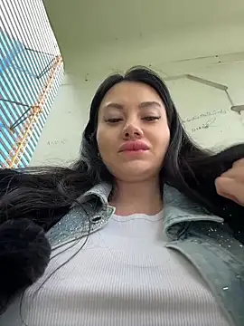 Wet__Bunny webcam