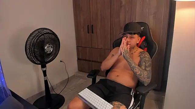 Jake_simons webcam