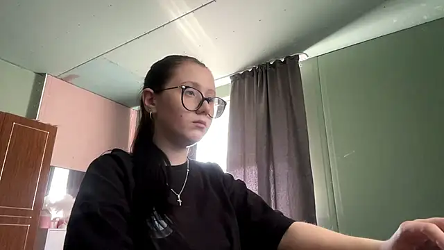 AdelleBaggenstoss webcam