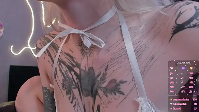 tattoo_art_baby webcam