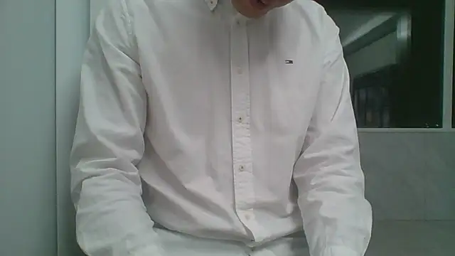 nole_china7 (Ask my age) - talk / fun / cum