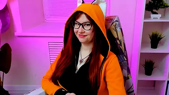 CarolGiggly webcam