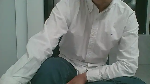 nole_china7 (Ask my age) - talk / fun / cum