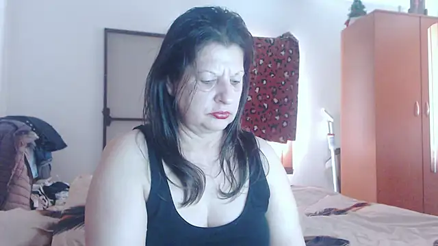 ExtasyMature webcam