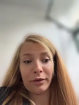AnastasiaAniess webcam