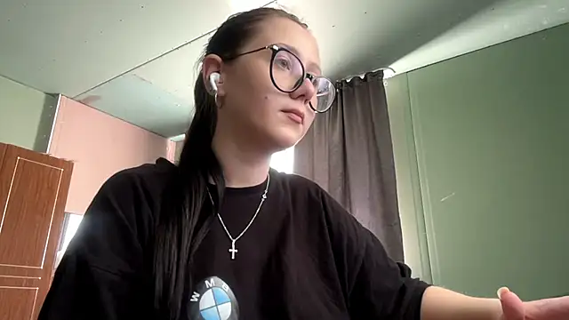 AdelleBaggenstoss webcam