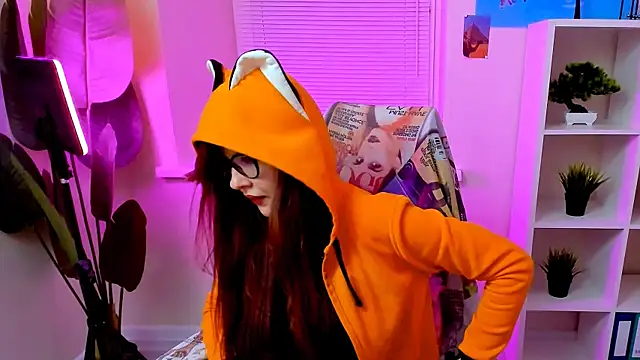 CarolGiggly webcam