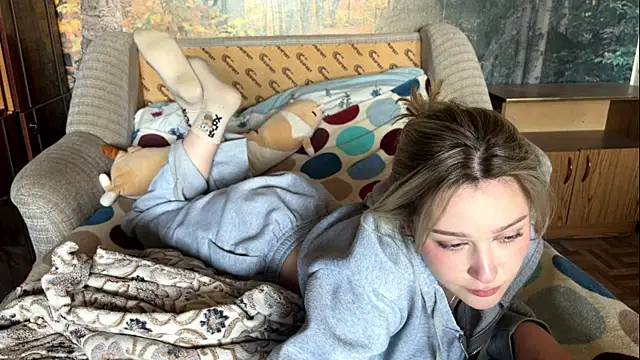 AlisiaStreitmatter webcam